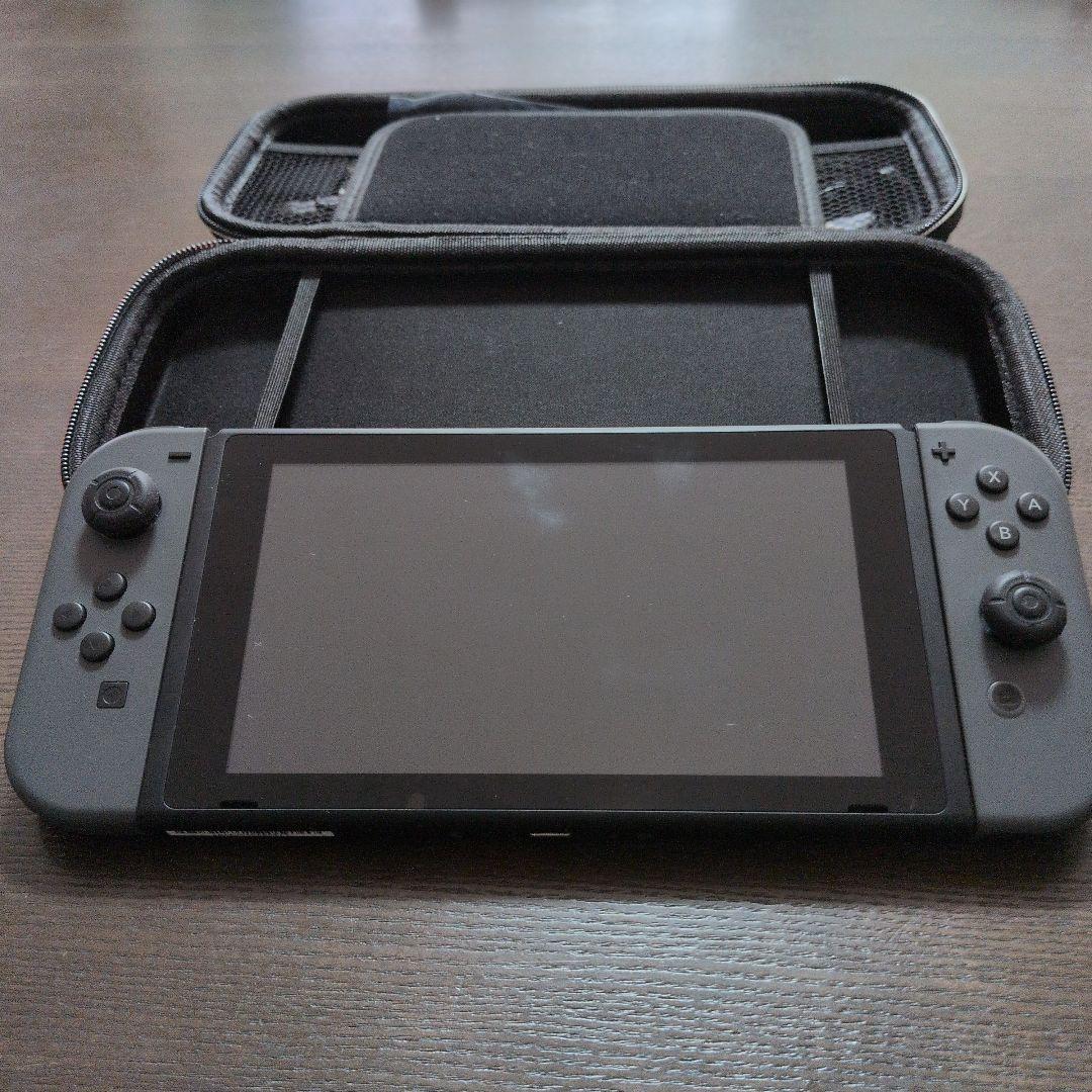 Nintendo Switch 本体とケースセット